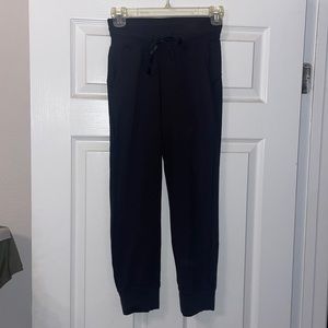 Lululemon black joggers